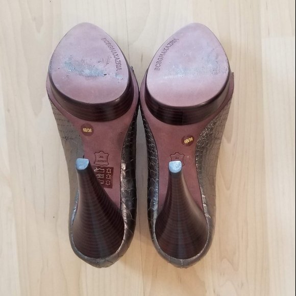 BCBGMaxAzria Nadette snakeskin metallic pumps S6 - Picture 8 of 9